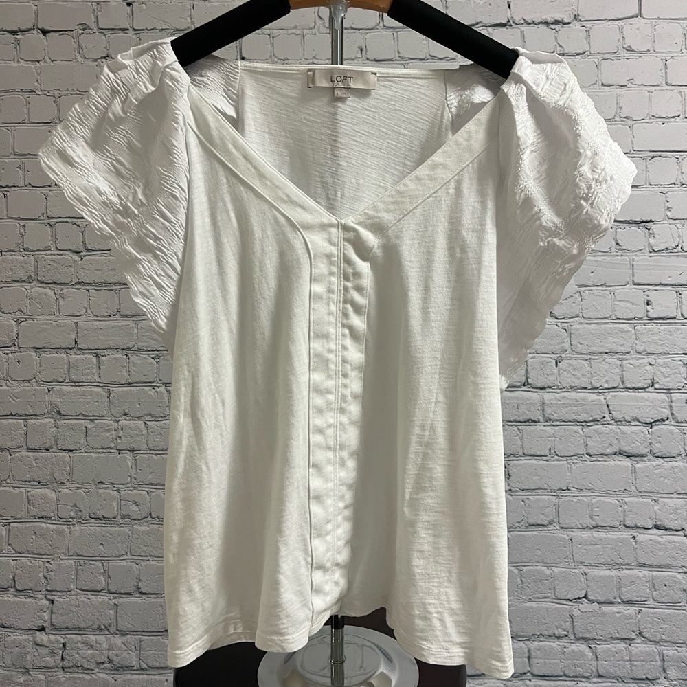 Loft flutter sleeve white cotton tee size L